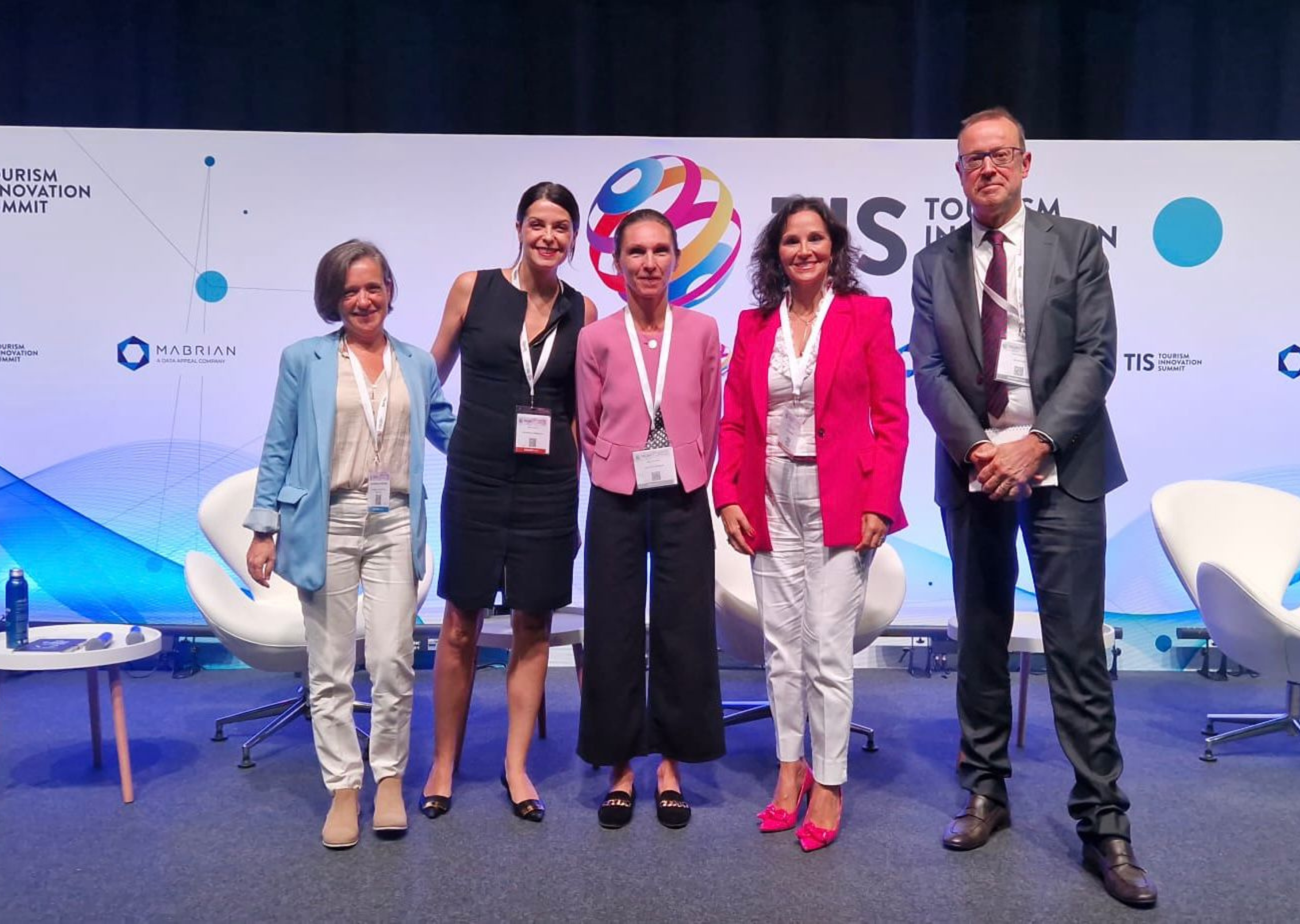 NECSTouR participates at the Tourism Innovation Summit in Seville and holds the first Tourism of Tomorrow Lab Data Summit